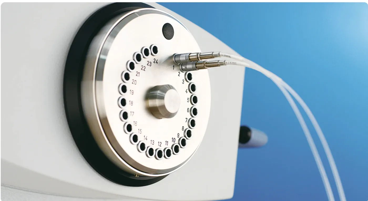 Brachytherapy afterloader radioactive source device (official hospital material)