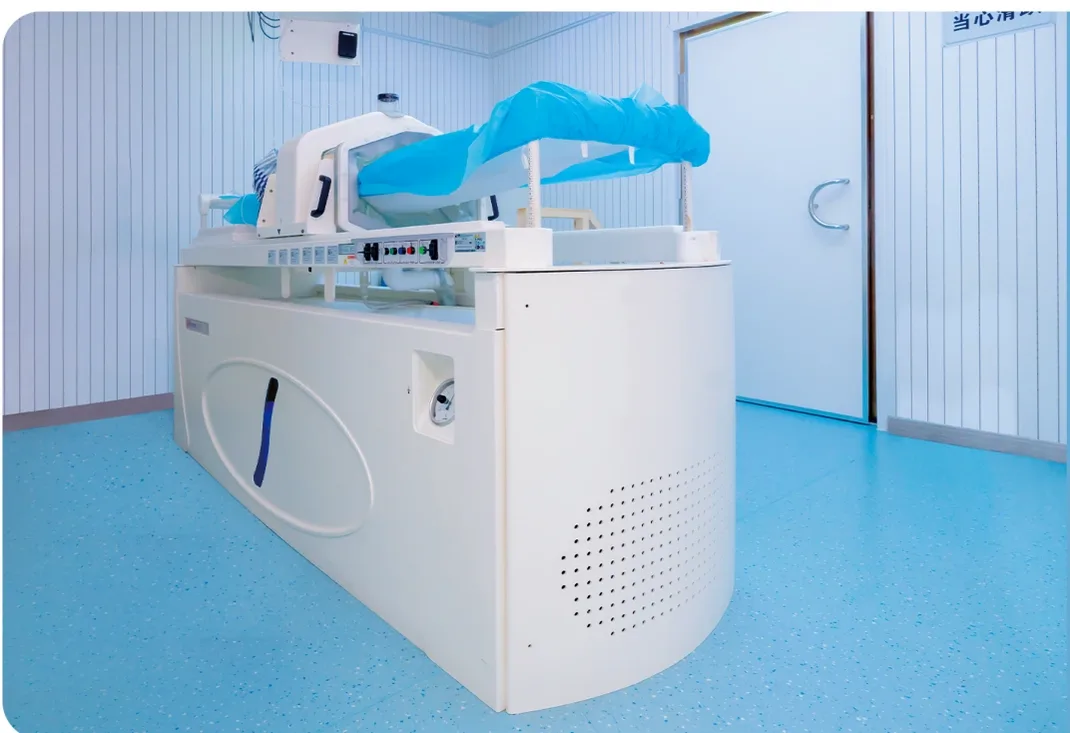 Deep tumour hyperthermia equipment (hospital official material)